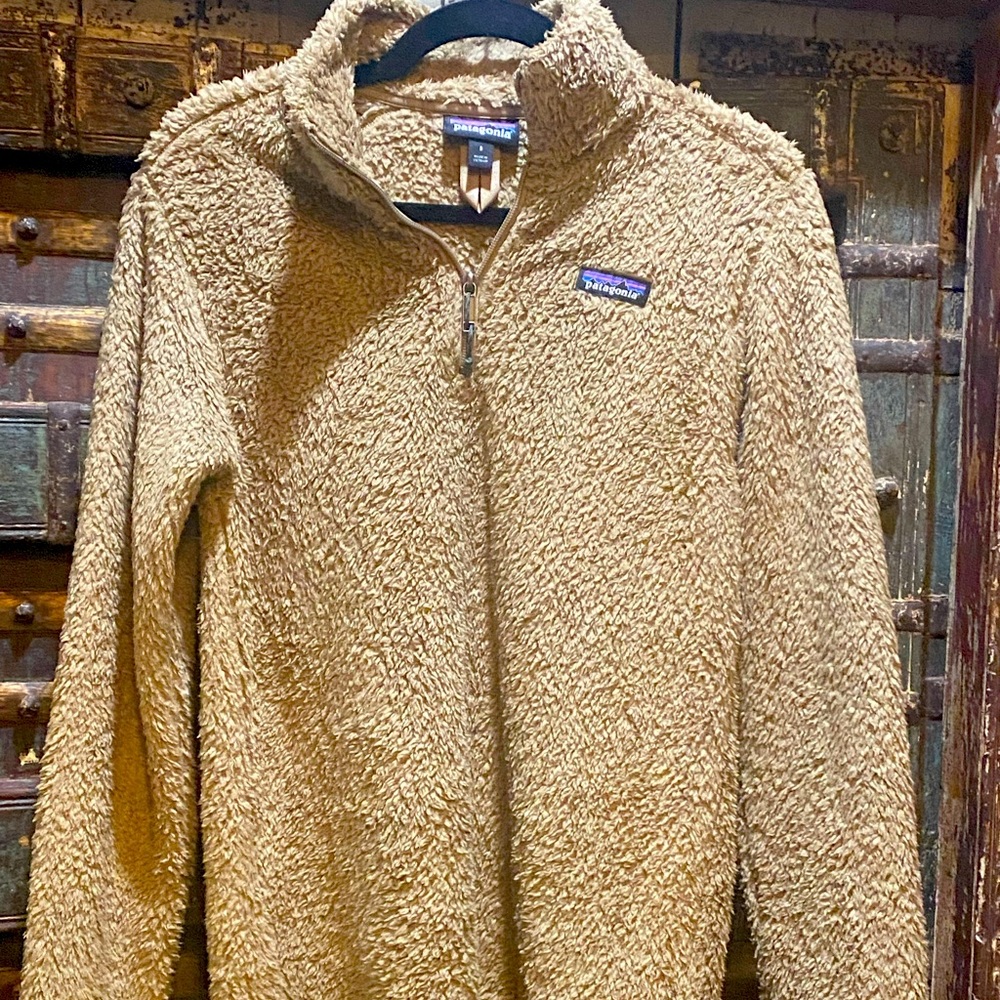 Auth PATAGONIA fleece camel teddy held zip sweater jacket